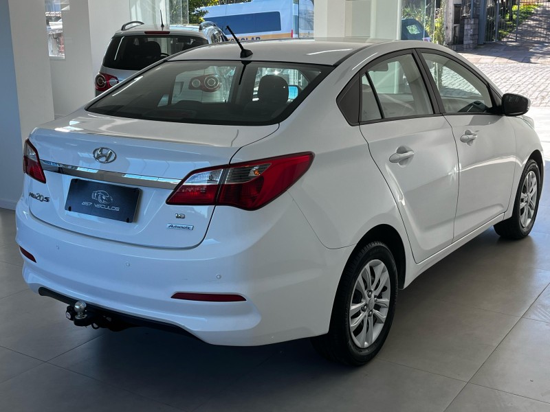 HB20S 1.6 COMFORT PLUS 16V FLEX 4P AUTOMÁTICO - 2017 - BENTO GONçALVES