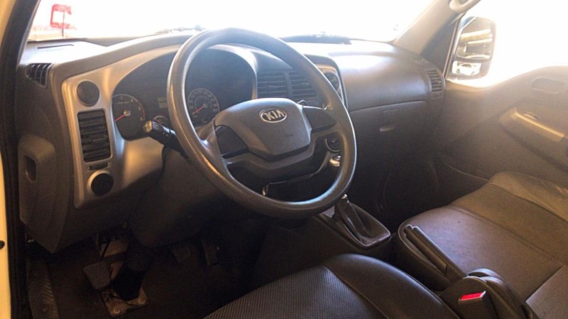 BONGO 2.5 K-2500 4X2 CS TURBO DIESEL 2P MANUAL - 2023 - CAXIAS DO SUL