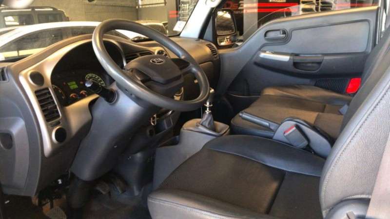 BONGO 2.5 K-2500 4X2 CS TURBO DIESEL 2P MANUAL - 2023 - CAXIAS DO SUL