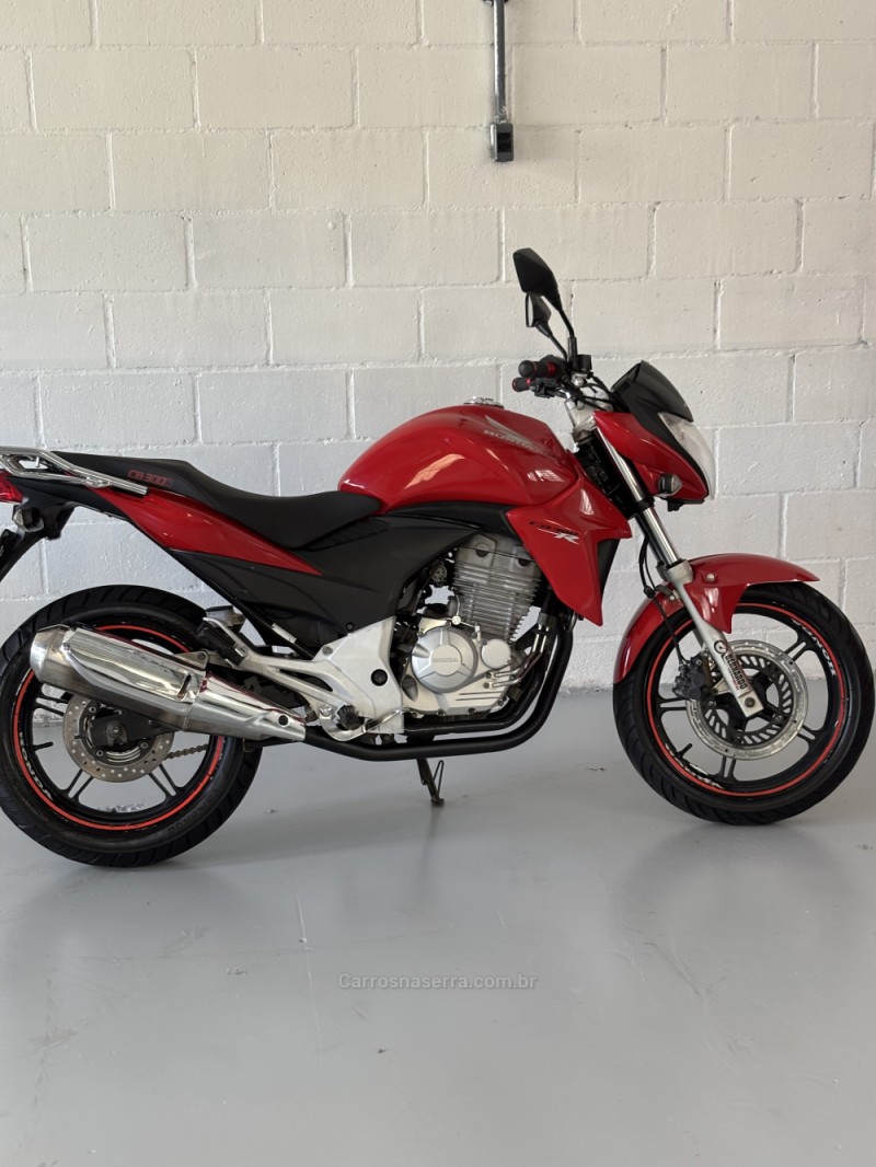 CB 300R  - 2014 - CAXIAS DO SUL