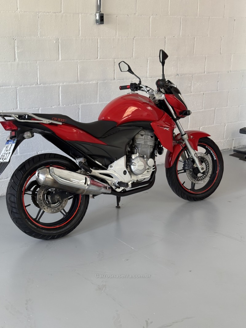 CB 300R  - 2014 - CAXIAS DO SUL
