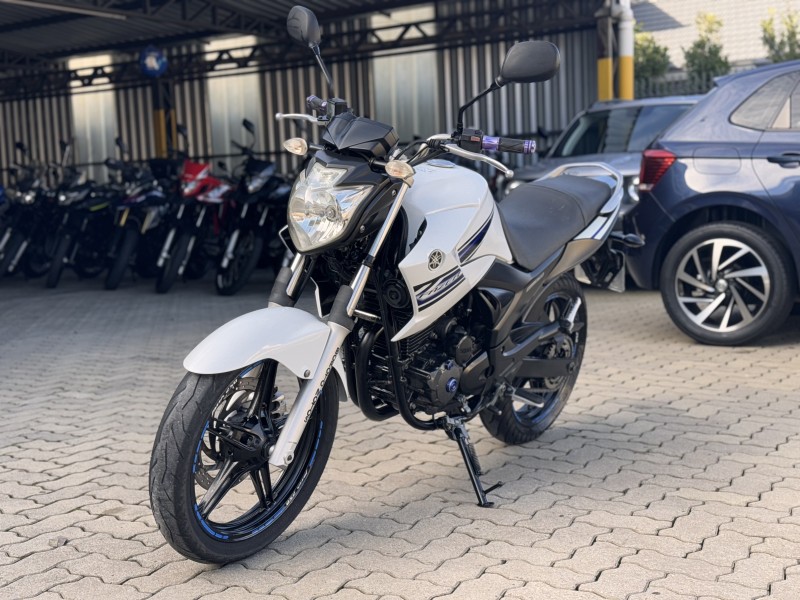 FAZER YS 250 BLUEFLEX - 2014 - BENTO GONçALVES