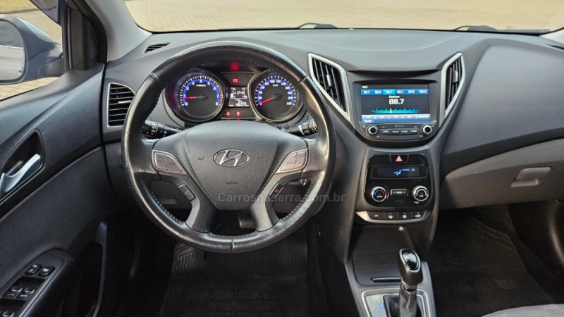 HB20S 1.6 PREMIUM 16V FLEX 4P AUTOMÁTICO - 2017 - IVOTI