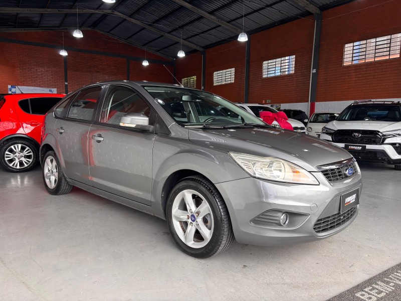FOCUS 2.0 GLX 16V FLEX 4P AUTOMÁTICO - 2012 - CAXIAS DO SUL