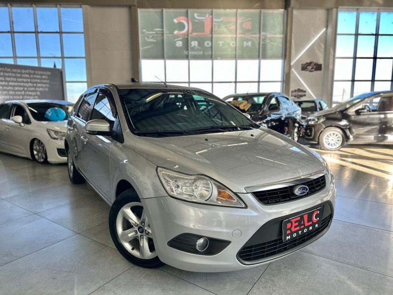 FOCUS 1.6 GLX 8V GASOLINA 4P MANUAL - 2011 - CAXIAS DO SUL