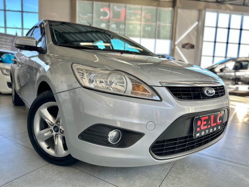 FOCUS 1.6 GLX 8V GASOLINA 4P MANUAL - 2011 - CAXIAS DO SUL