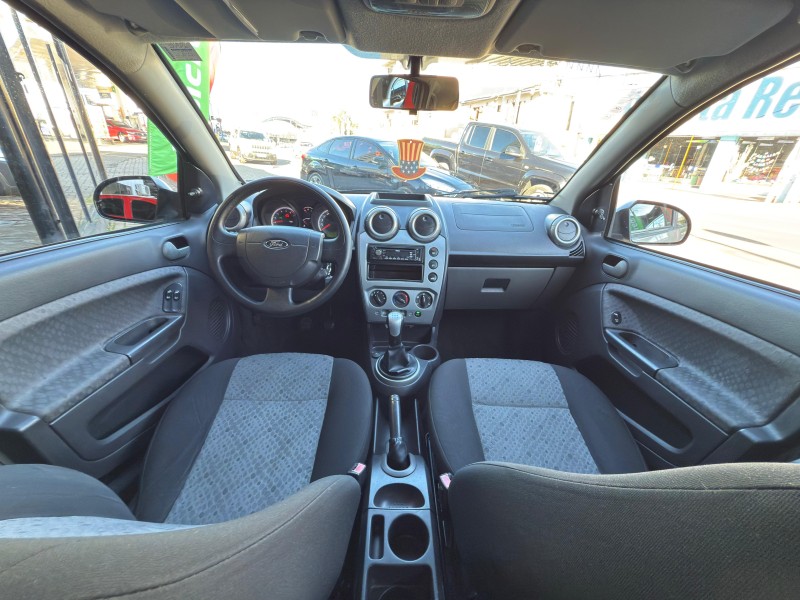 FIESTA 1.0 MPI CLASS HATCH 8V FLEX 4P MANUAL - 2014 - LAGOA VERMELHA