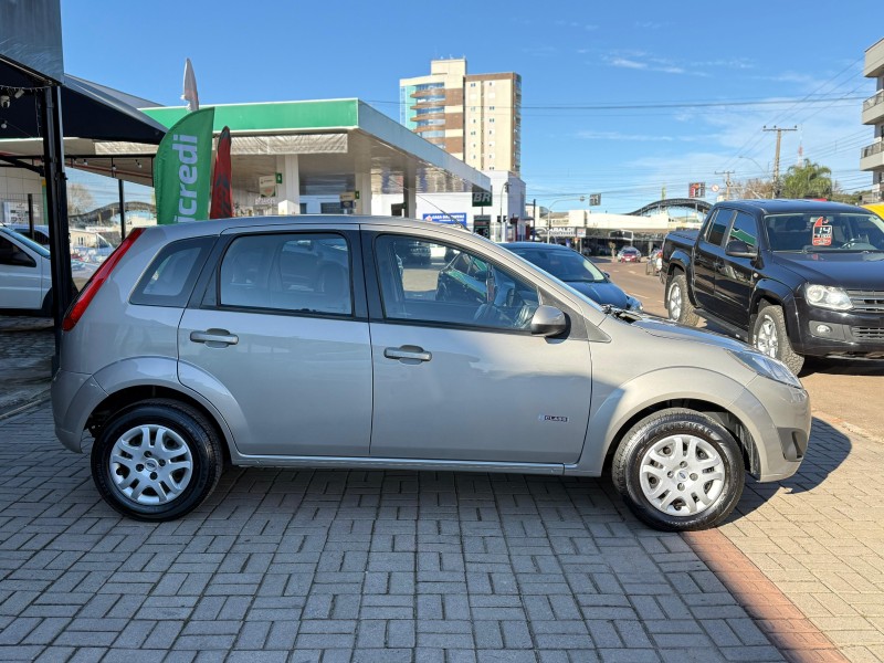 FIESTA 1.0 MPI CLASS HATCH 8V FLEX 4P MANUAL - 2014 - LAGOA VERMELHA