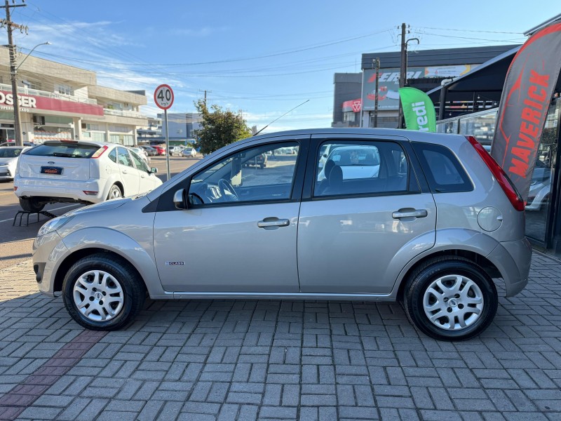 FIESTA 1.0 MPI CLASS HATCH 8V FLEX 4P MANUAL - 2014 - LAGOA VERMELHA