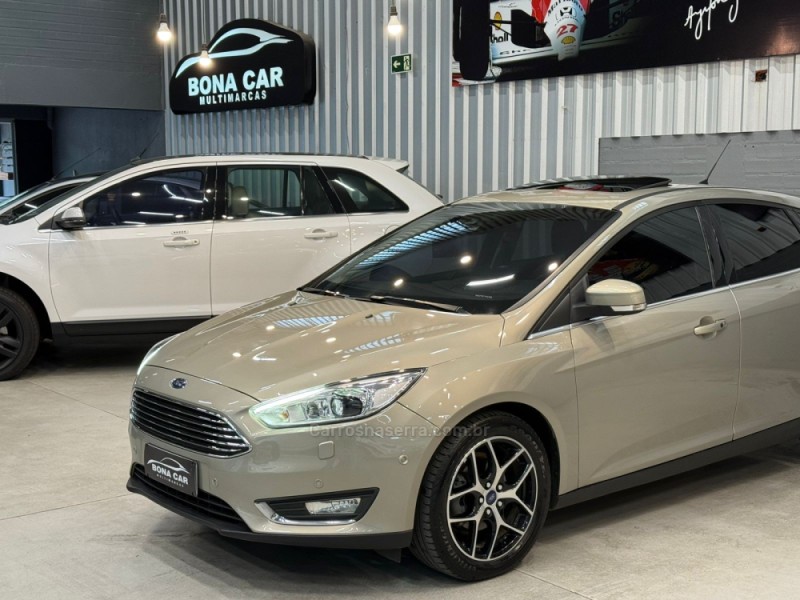 FOCUS 2.0 TITANIUM PLUS HATCH 16V FLEX 4P AUTO - 2017 - CAXIAS DO SUL