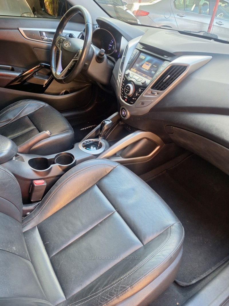 VELOSTER 1.6 16V GASOLINA 3P AUTOMÁTICO - 2013 - CAXIAS DO SUL