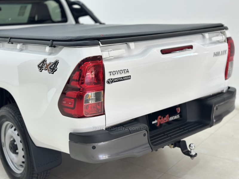 HILUX 2.8 4X4 CS CHASSI 16V TURBO DIESEL 2P MANUAL - 2024 - SANTA CRUZ DO SUL