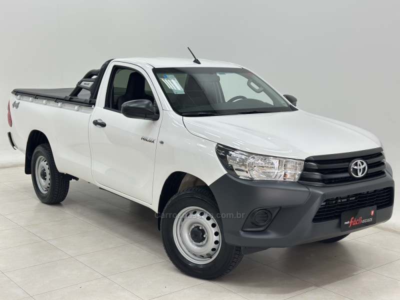 hilux 2.8 4x4 cs chassi 16v turbo diesel 2p manual 2024 santa cruz do sul