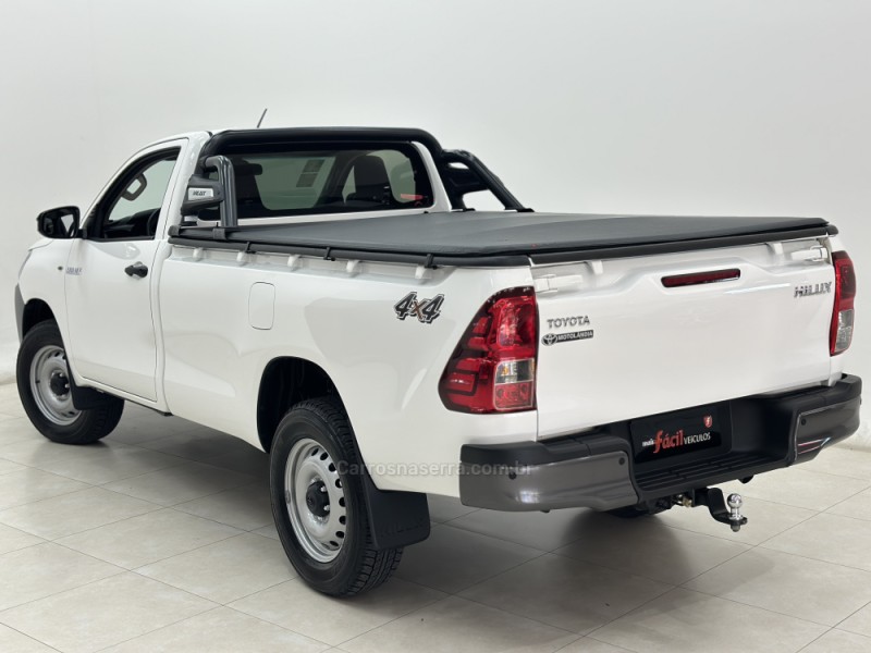 HILUX 2.8 4X4 CS CHASSI 16V TURBO DIESEL 2P MANUAL - 2024 - SANTA CRUZ DO SUL