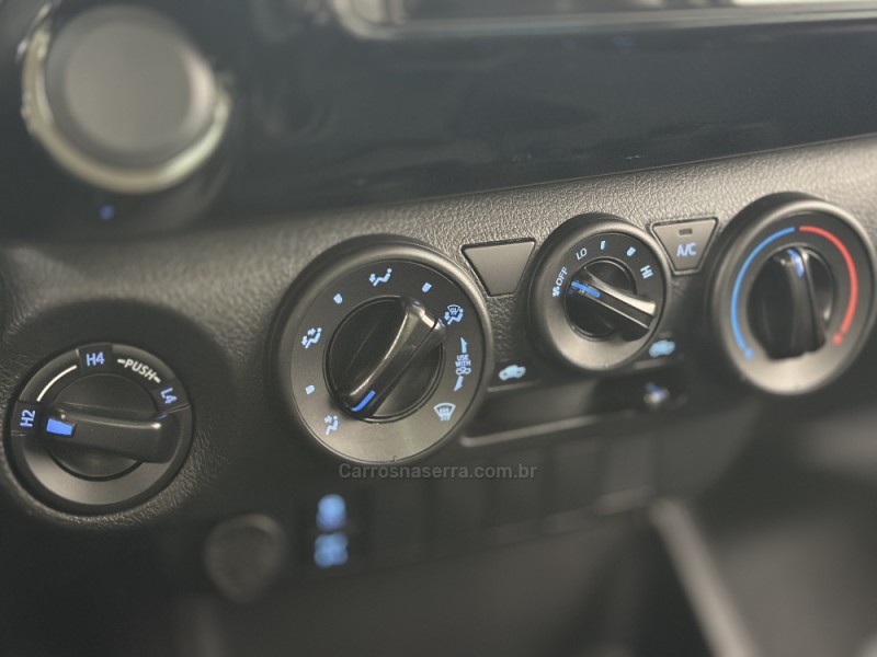 HILUX 2.8 4X4 CS CHASSI 16V TURBO DIESEL 2P MANUAL - 2024 - SANTA CRUZ DO SUL