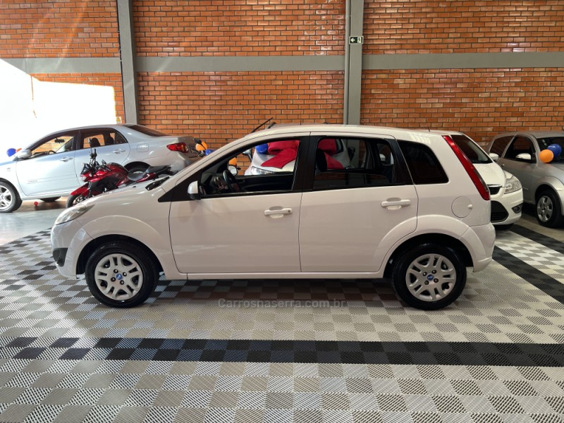 FIESTA 1.6 ROCAM HATCH 8V FLEX 4P MANUAL - 2013 - BENTO GONçALVES