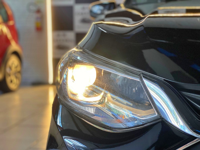 ONIX 1.0	PREMIER PLUS 12V TURBO FLEX 4P AUTOMÁTICO - 2023 - NOVO HAMBURGO