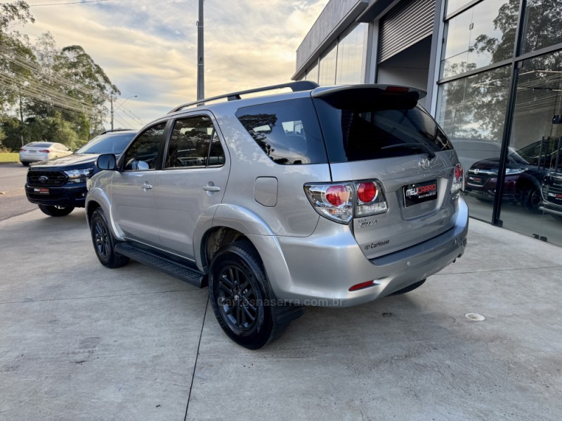 HILUX SW4 2.7 SR 4X2 16V FLEX 4P AUTOMÁTICO - 2015 - LAJEADO