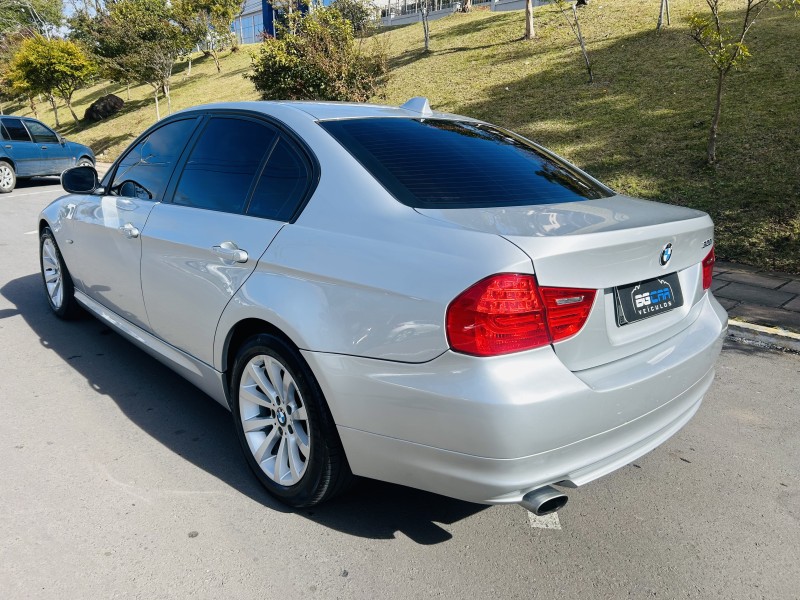 320I 2.0 16V GASOLINA 4P AUTOMÁTICO - 2011 - BENTO GONçALVES