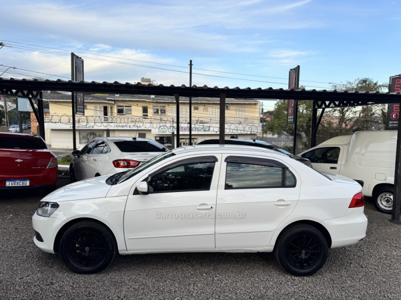 VOYAGE 1.6 MI TRENDLINE 8V FLEX 4P MANUAL - 2016 - NOVO HAMBURGO