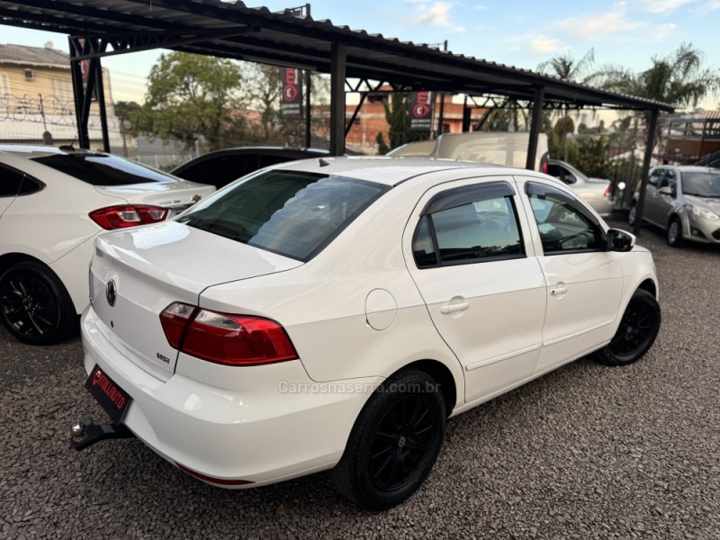 VOYAGE 1.6 MI TRENDLINE 8V FLEX 4P MANUAL - 2016 - NOVO HAMBURGO
