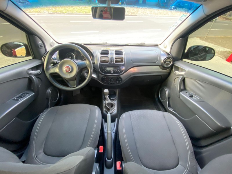 GRAND SIENA 1.4 MPI ATTRACTIVE 8V FLEX 4P MANUAL - 2013 - CAXIAS DO SUL