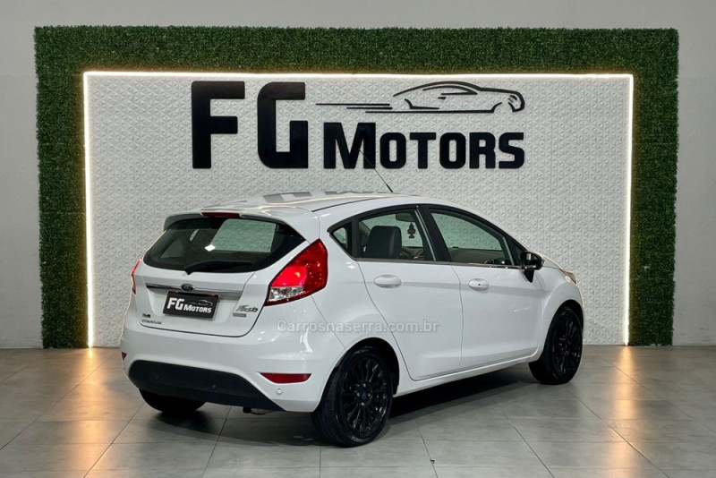 FIESTA 1.0 ECOBOOST TITANIUM HATCH 12V GASOLINA 4P AUTOMÁTICO - 2017 - NOVO HAMBURGO