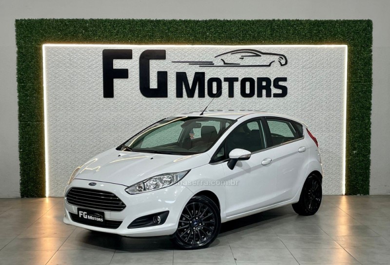 FIESTA 1.0 ECOBOOST TITANIUM HATCH 12V GASOLINA 4P AUTOMÁTICO - 2017 - NOVO HAMBURGO