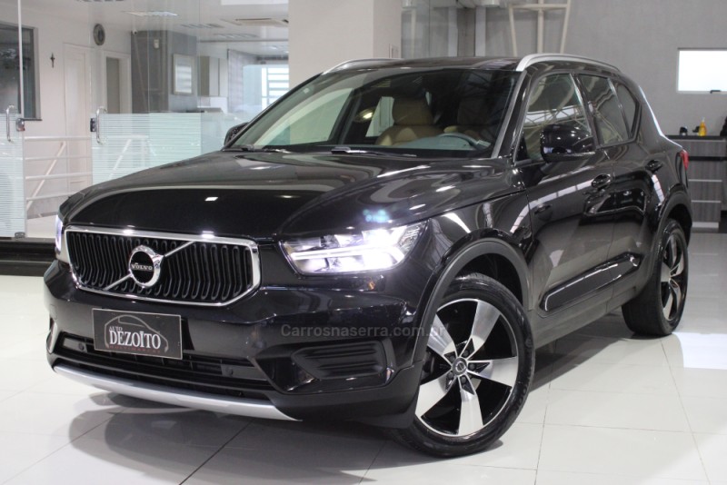 xc 40 2.0 t4 gasolina momentum 190cv fwd  2020 caxias do sul