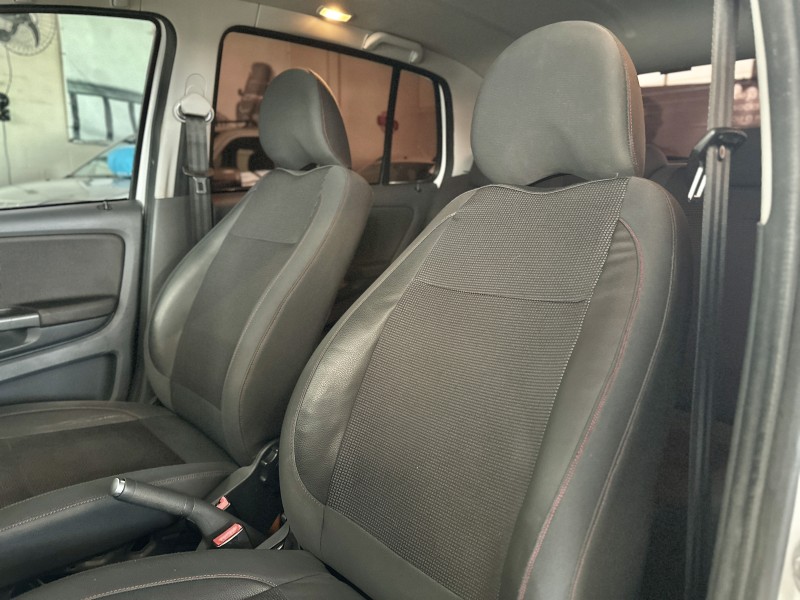 FOX 1.6 MI PRIME 8V FLEX 4P MANUAL - 2012 - CAXIAS DO SUL
