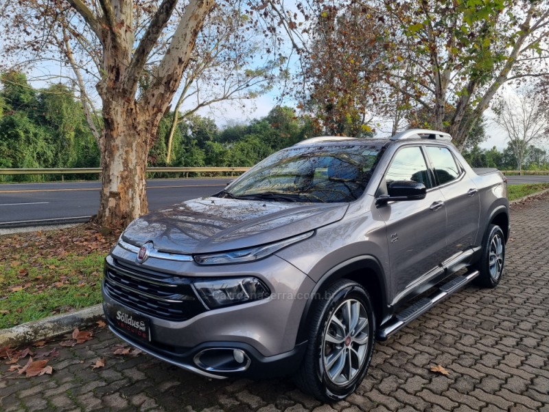 toro 2.0 16v turbo diesel volcano at9 4x4 automatico 2019 dois irmaos