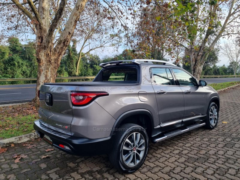 TORO 2.0 16V TURBO DIESEL VOLCANO AT9 4X4 AUTOMÁTICO - 2019 - DOIS IRMãOS