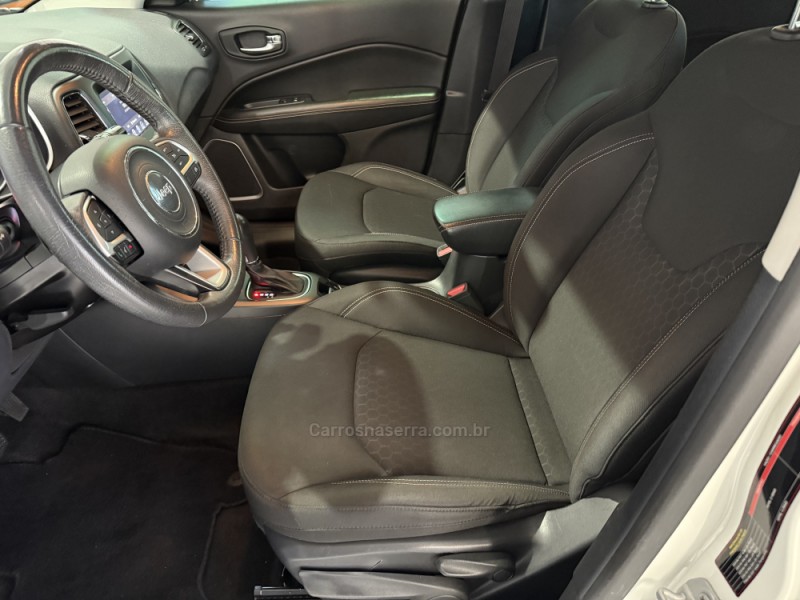 COMPASS 2.0 16V FLEX SPORT AUTOMÁTICO - 2018 - GARIBALDI