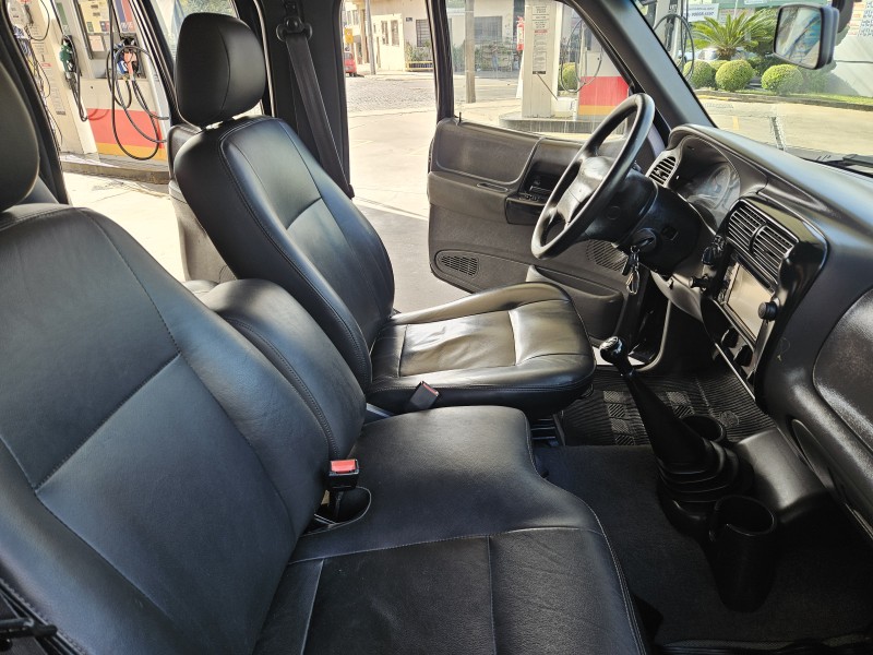 RANGER 3.0 XLS 4X4 CD 16V TURBO ELETRONIC DIESEL 4P MANUAL - 2009 - CAXIAS DO SUL