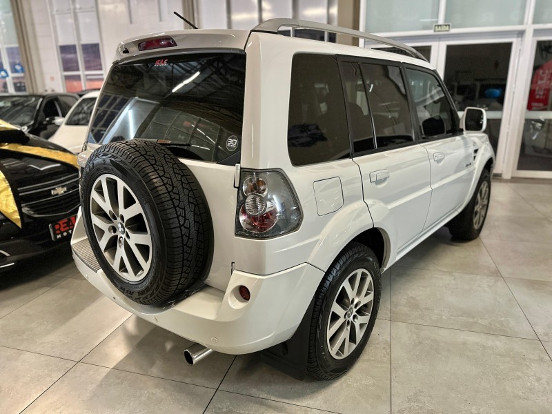 PAJERO TR4 2.0 4X4 16V 140CV FLEX 4P AUTOMÁTICO - 2013 - CAXIAS DO SUL