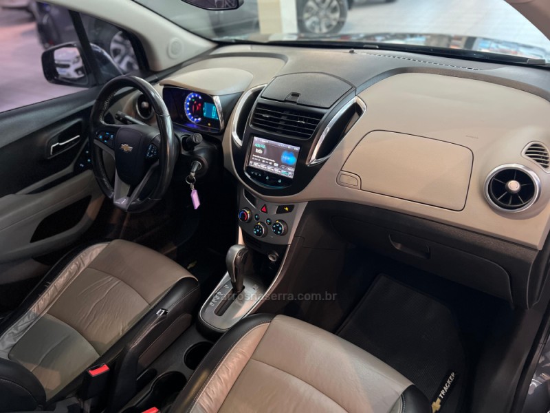 TRACKER 1.8 MPFI LTZ 4X2 16V FLEX 4P AUTOMÁTICO - 2014 - CAXIAS DO SUL