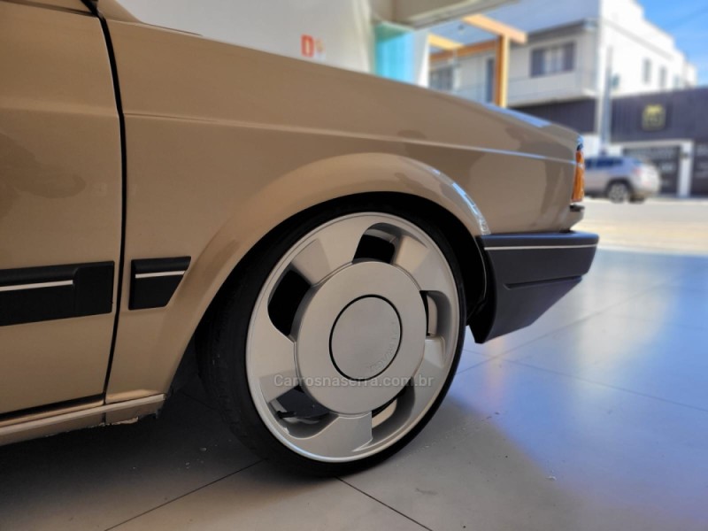 GOL 1.8 GL 8V GASOLINA 2P MANUAL - 1989 - CANELA