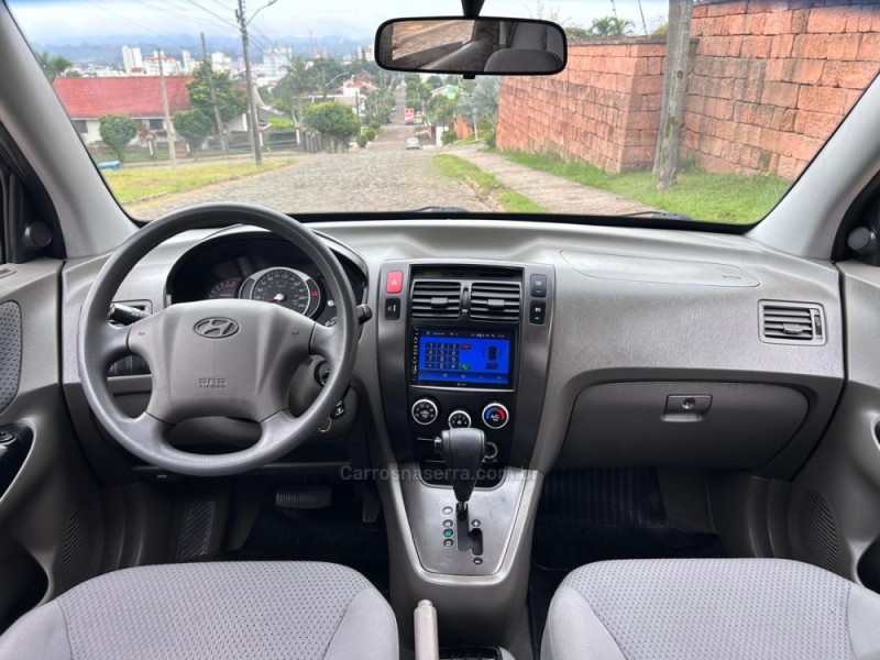 TUCSON 2.0 MPFI GL 16V 142CV 2WD GASOLINA 4P AUTOMÁTICO - 2009 - VENâNCIO AIRES