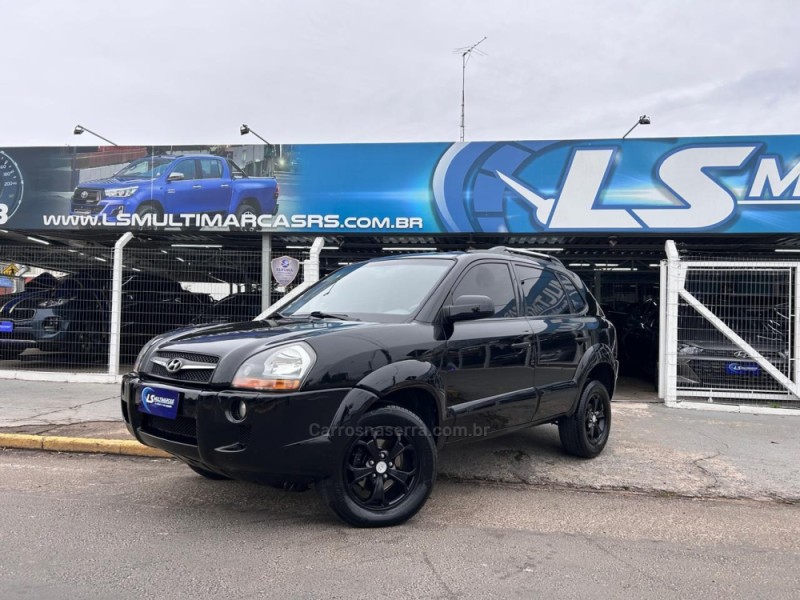 TUCSON 2.0 MPFI GL 16V 142CV 2WD GASOLINA 4P AUTOMÁTICO