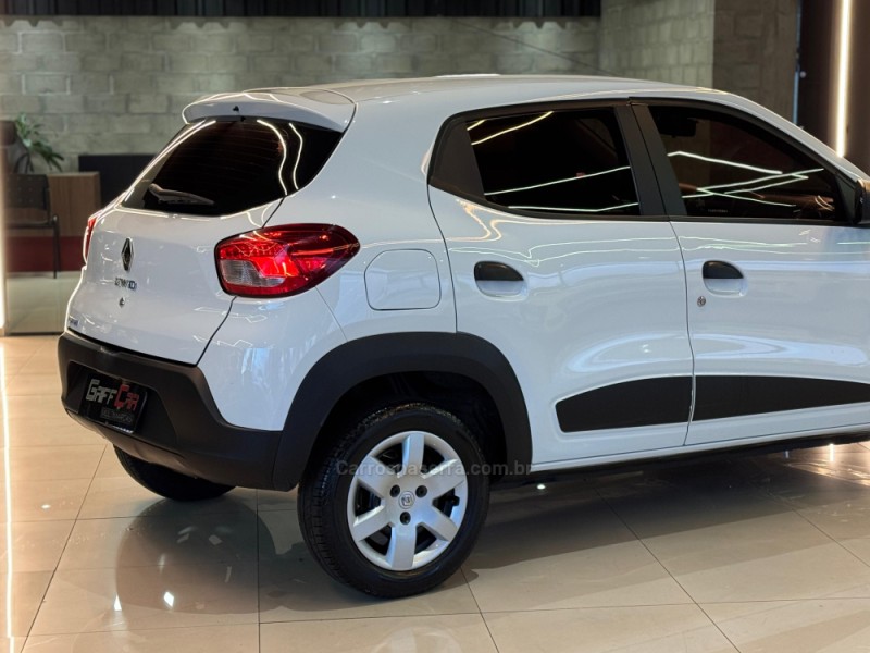 KWID 1.0 12V SCE FLEX ZEN MANUAL - 2018 - DOIS IRMãOS