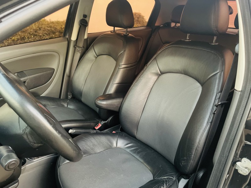 PUNTO 1.6 ESSENCE 16V FLEX 4P MANUAL - 2012 - CAXIAS DO SUL
