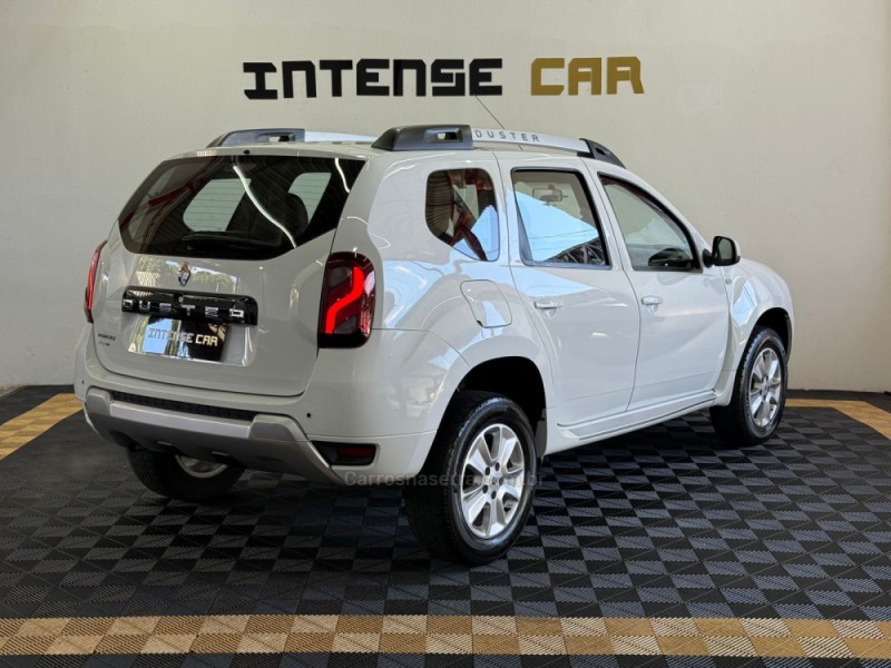 DUSTER 1.6 DYNAMIQUE 4X2 16V FLEX 4P MANUAL - 2016 - NOVO HAMBURGO