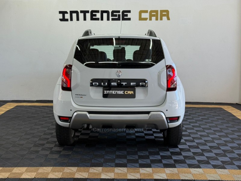 DUSTER 1.6 DYNAMIQUE 4X2 16V FLEX 4P MANUAL - 2016 - NOVO HAMBURGO