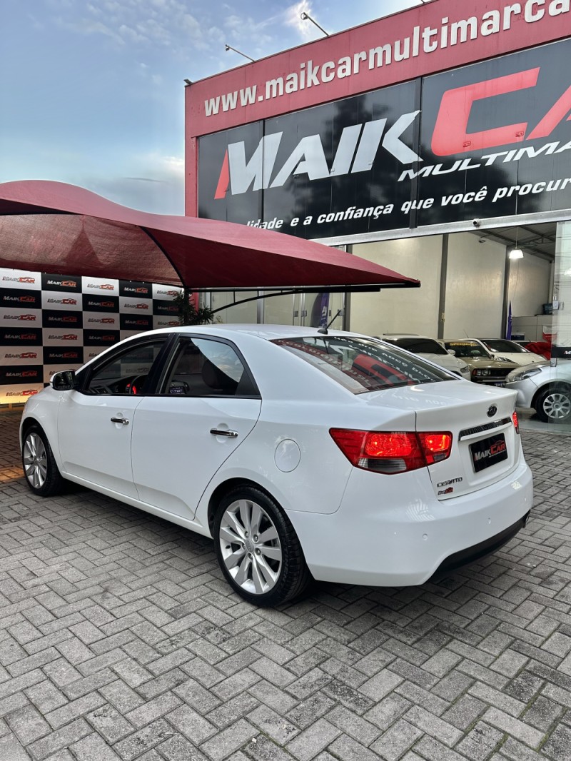CERATO 1.6 SX3 16V FLEX 4P MANUAL - 2013 - ESTâNCIA VELHA