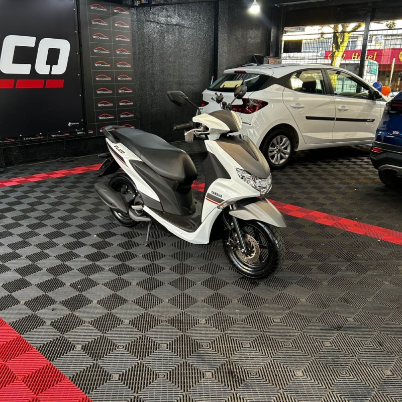 FLUO 125 ABS  - 2023 - PASSO FUNDO