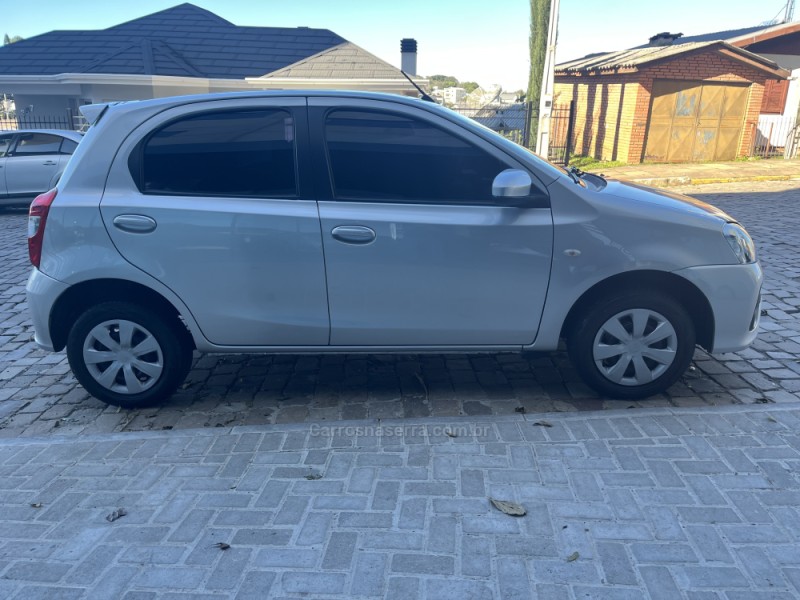 ETIOS 1.5 XS 16V FLEX 4P MANUAL - 2018 - VERANóPOLIS