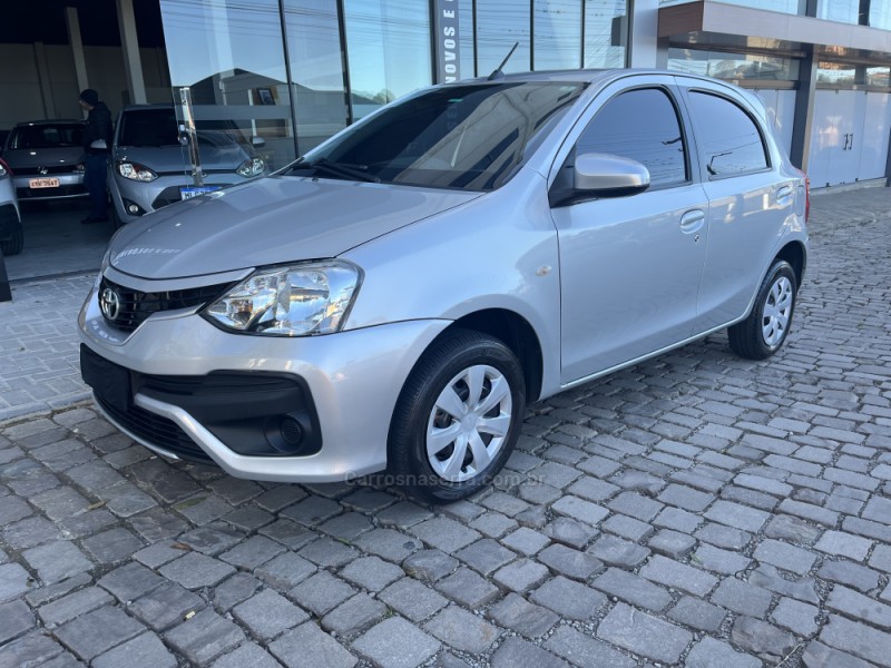 ETIOS 1.5 XS 16V FLEX 4P MANUAL - 2018 - VERANóPOLIS