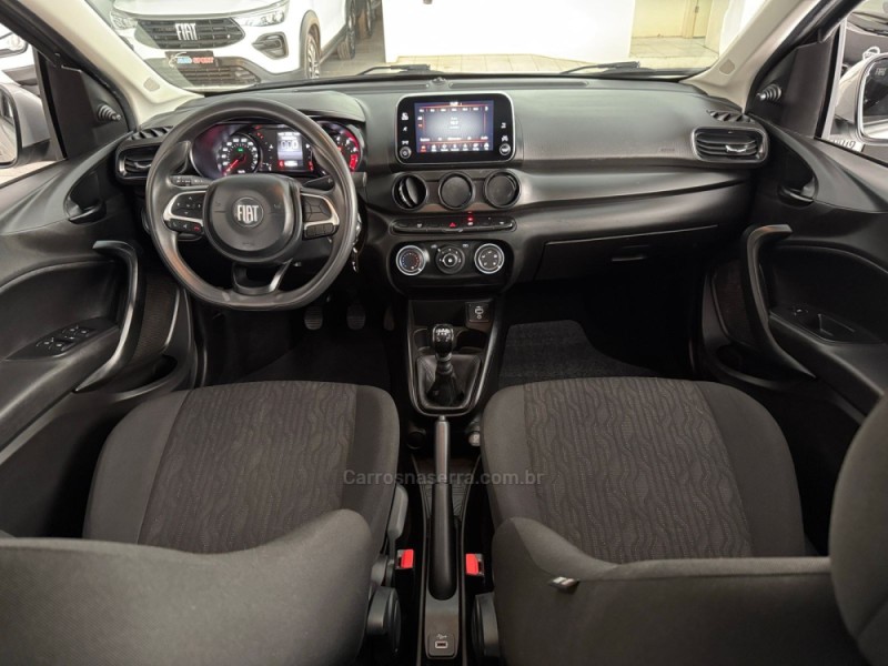 CRONOS 1.3 DRIVE 8V FLEX 4P MANUAL - 2022 - NOVO HAMBURGO