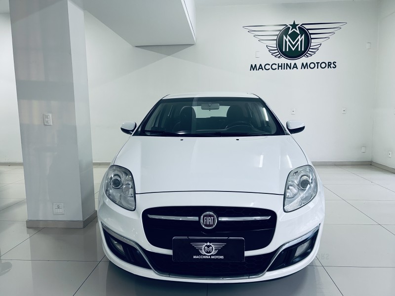 BRAVO 1.8 ESSENCE 16V FLEX 4P MANUAL - 2016 - CAXIAS DO SUL