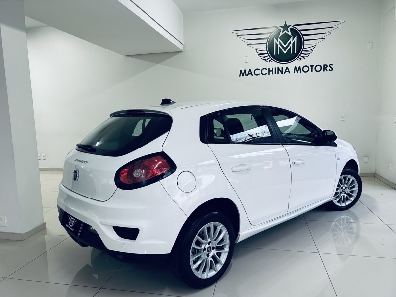 BRAVO 1.8 ESSENCE 16V FLEX 4P MANUAL - 2016 - CAXIAS DO SUL